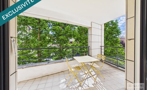 Apartment in Hôtel de Ville, Courbevoie, France 1