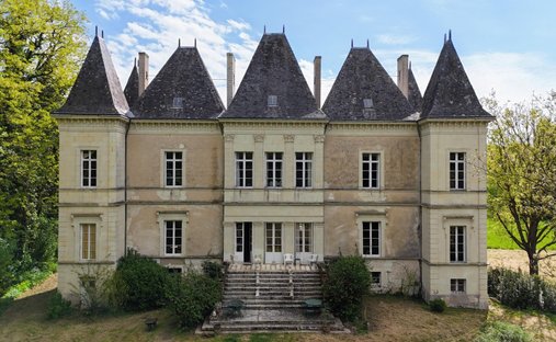 Maison à Neuillé, Pays de la Loire, France 1