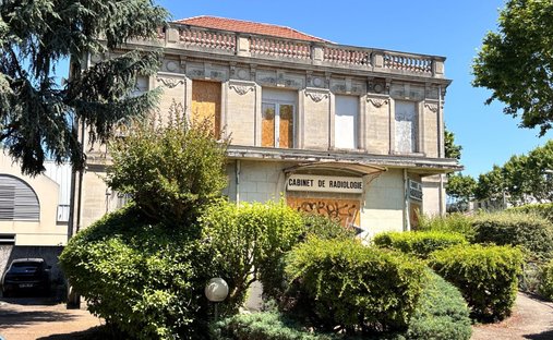House in La Bastide, Bordeaux, France 1