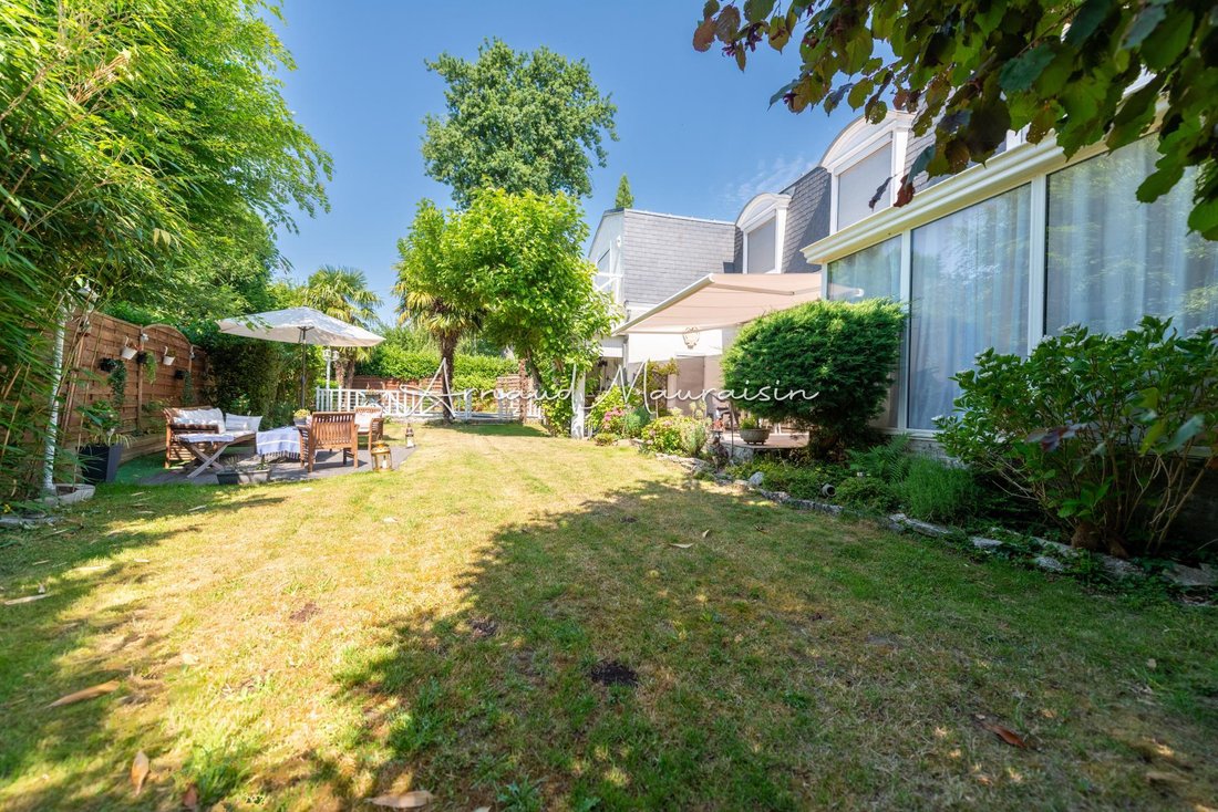 House in Apremont, Hauts-de-France, France 1 - 18305411