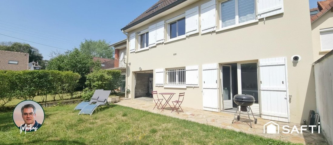 House in Centre Tilleuls-Fauvettes, Bures-sur-Yvette, France 1 - 18305592