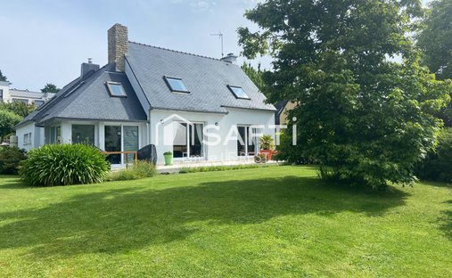House in Bourg de Crozon, Crozon, France 1