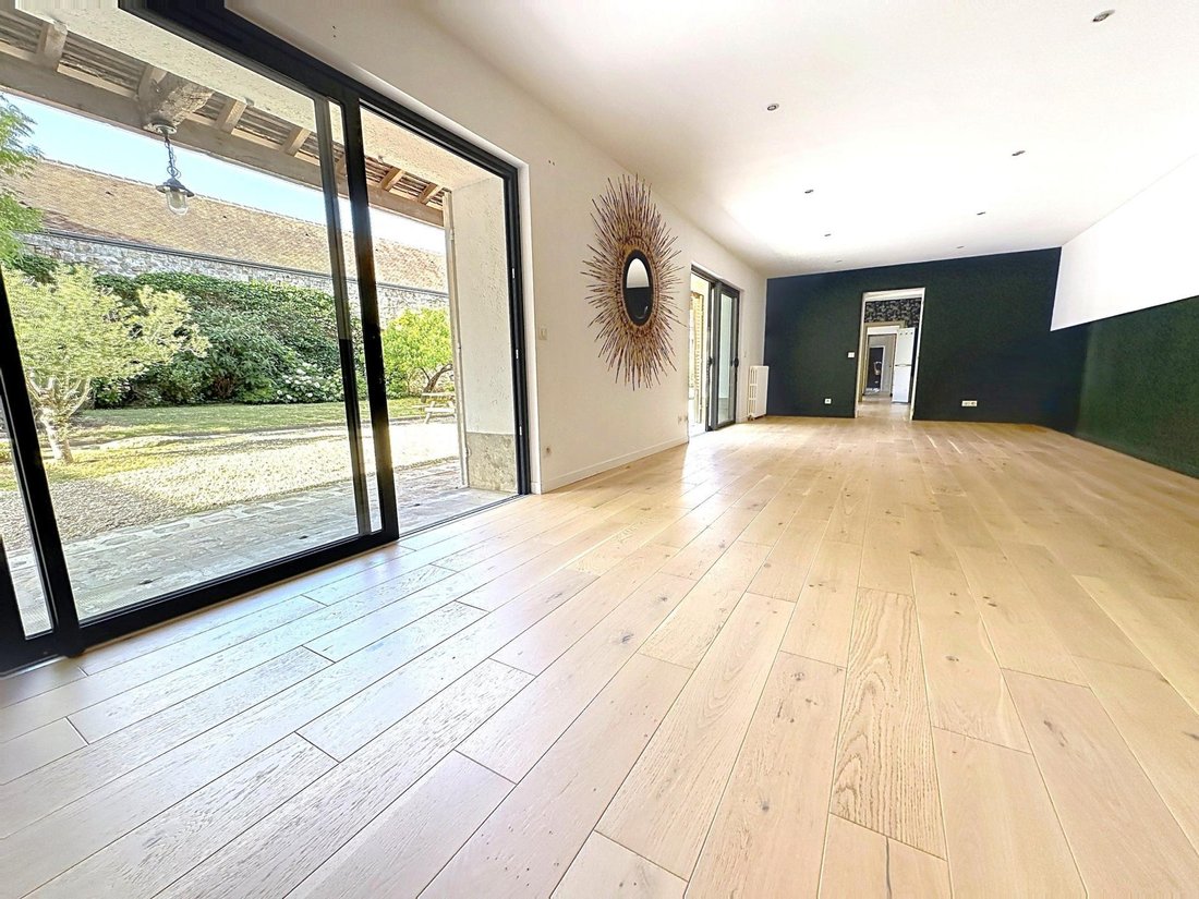 House in Arbonne-la-Foret, Ile-de-France, France 4 - 18305565