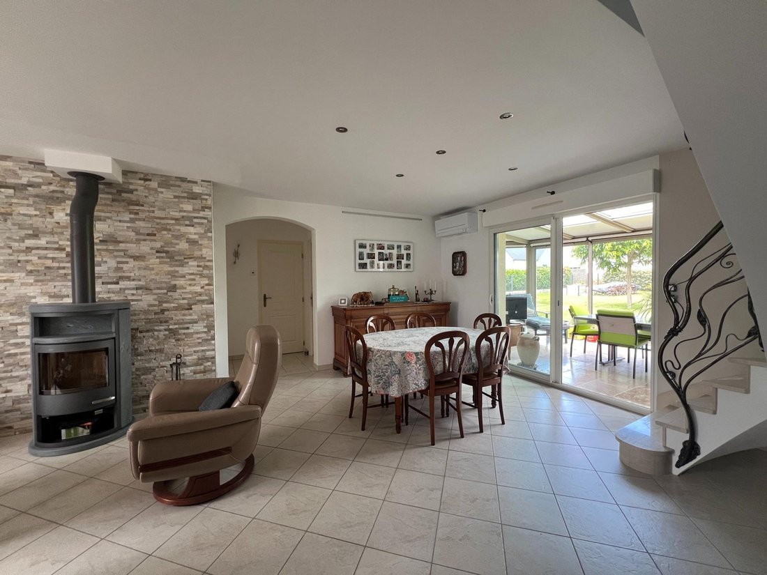 House in Larcay, Centre-Val de Loire, France 2 - 18305529