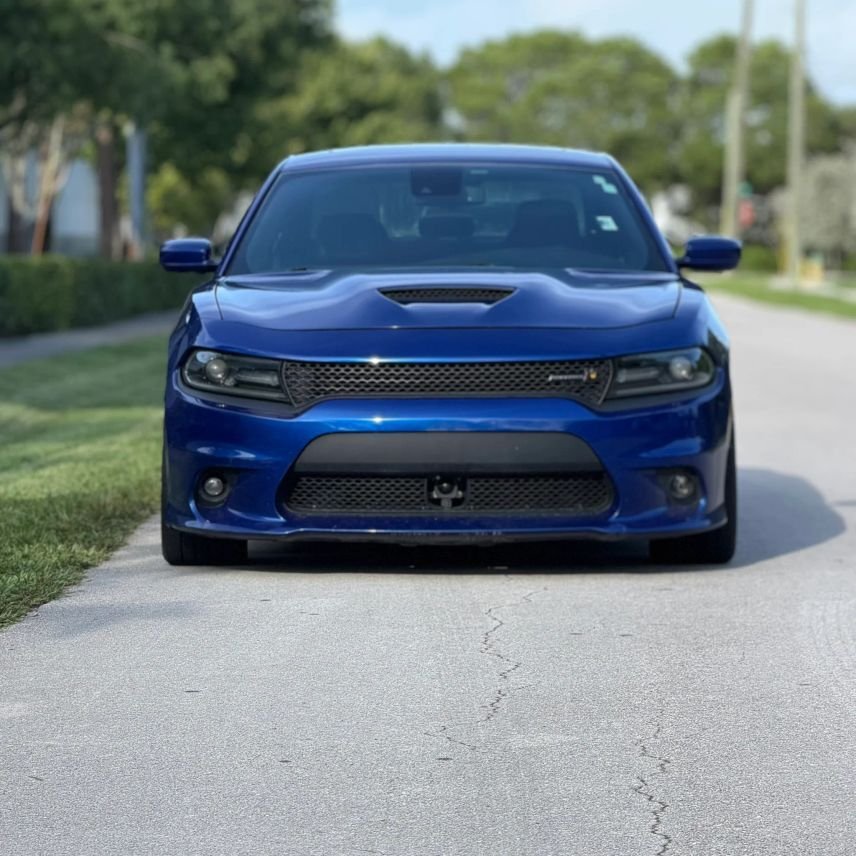 Sedan in Wilton Manors, FL, United States 2 - 18249352