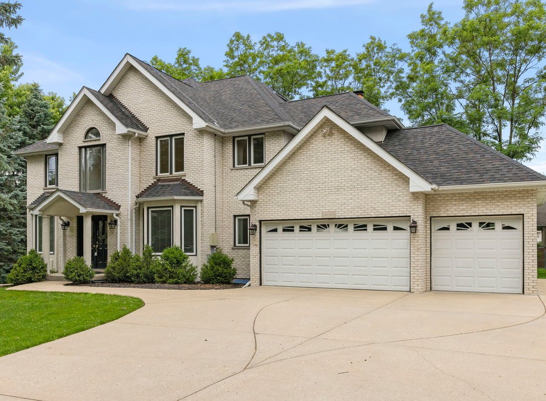 House in Burr Ridge, Illinois, United States 1 - 18289436