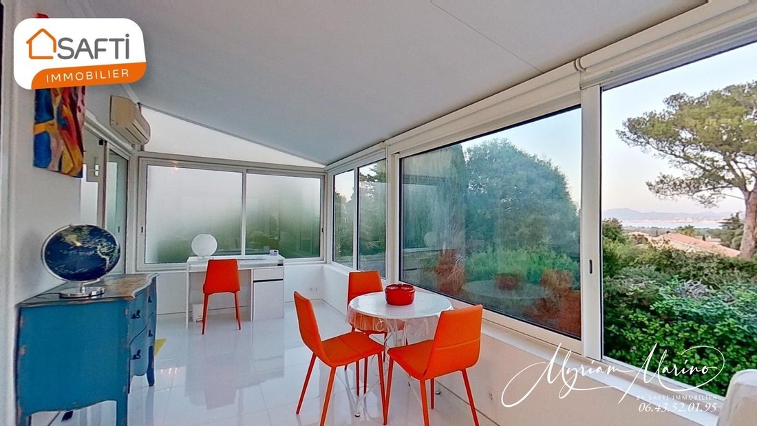 House in Frejus, Provence-Alpes-Côte d'Azur, France 3 - 18305501