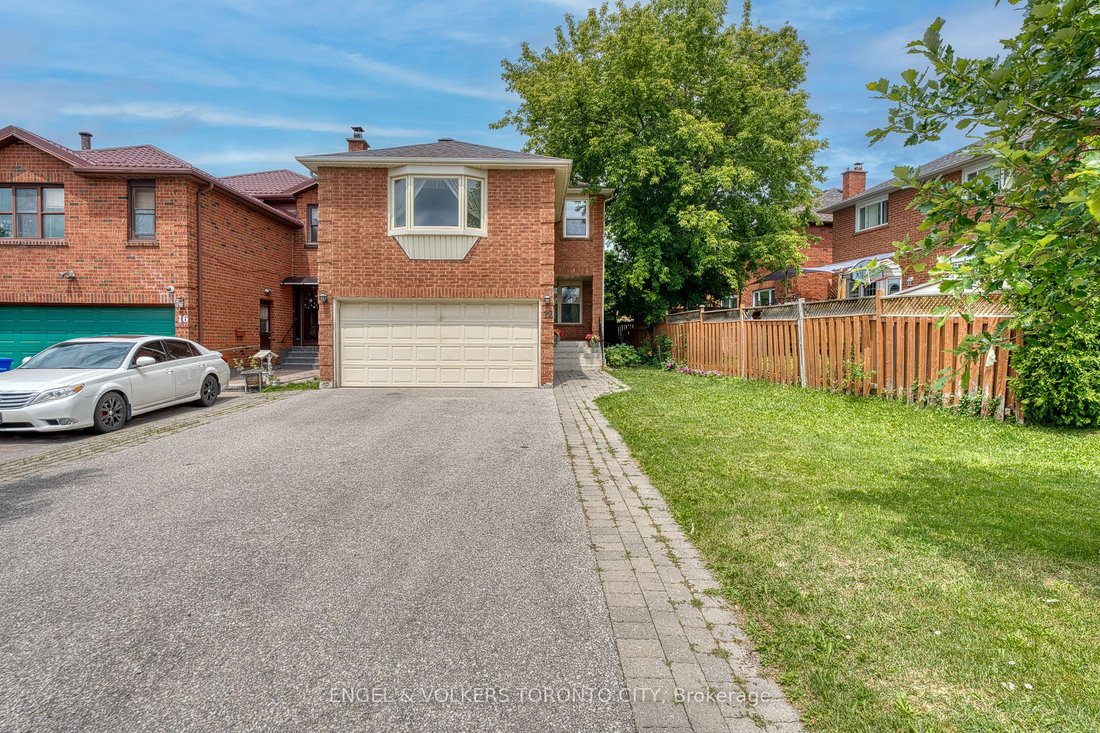House in Vaughan, Ontario, Canada 5 - 18304327