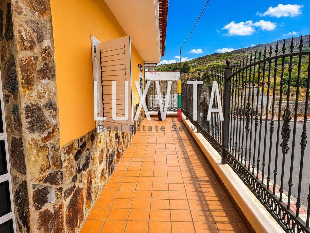 House in Santiago del Teide, Canary Islands, Spain 4 - 18303956