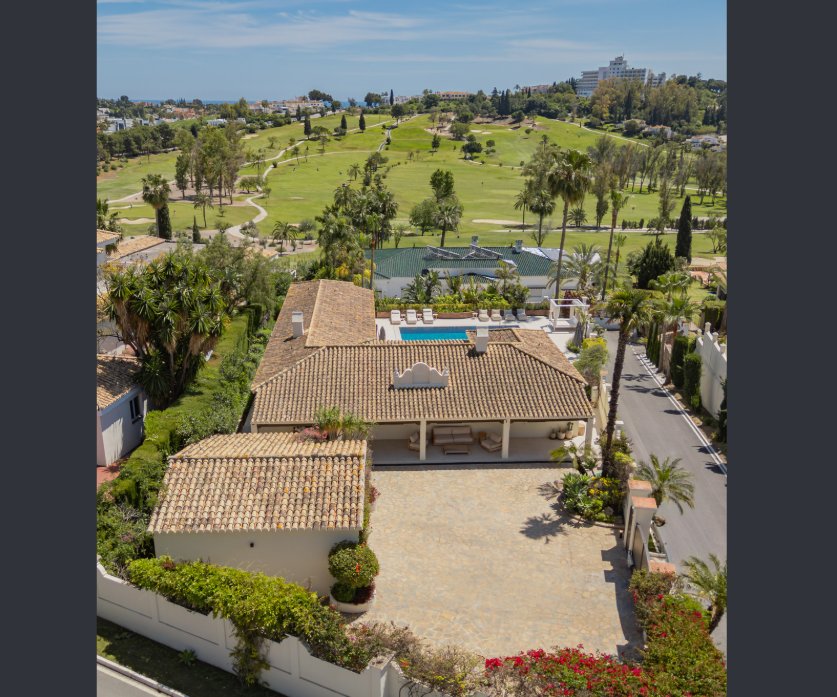 Villa in Marbella, Andalusia, Spain 2 - 18304211