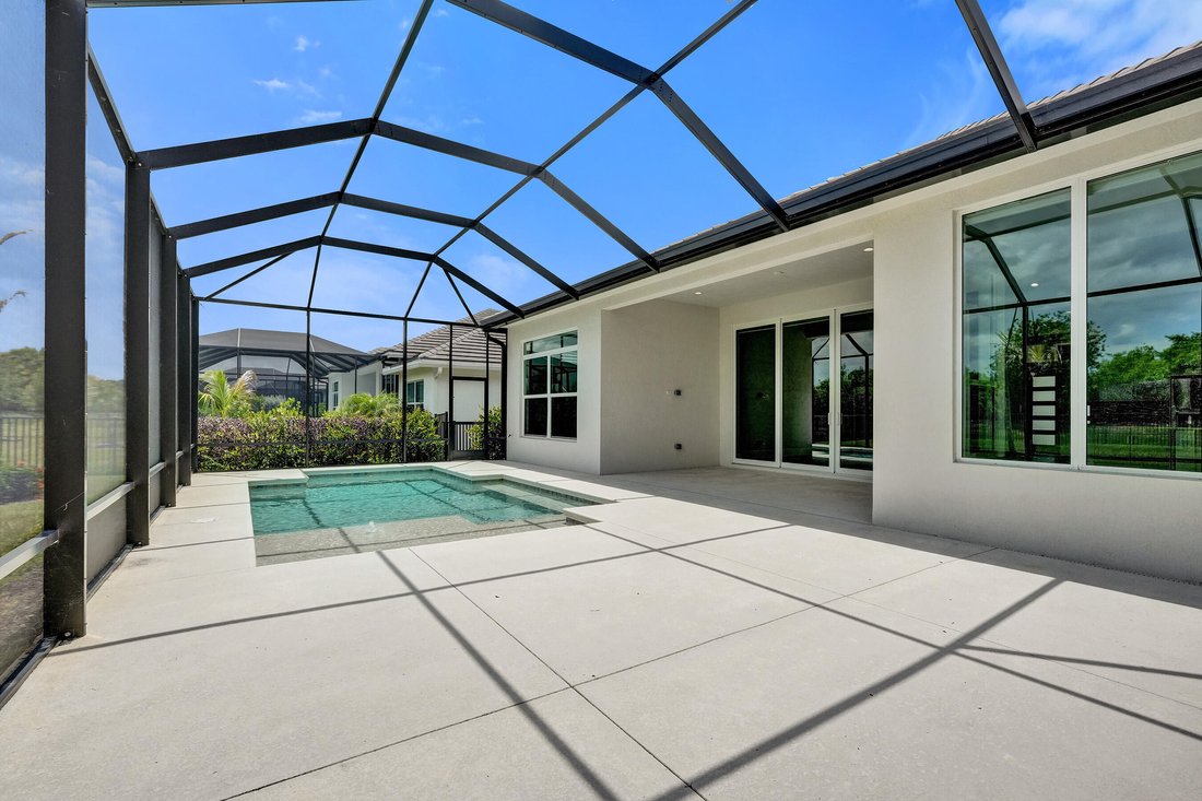 House in Indiantown, Florida, United States 3 - 18304116