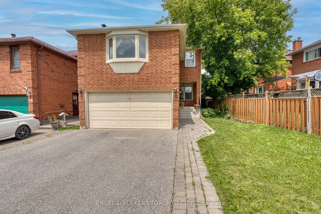 House in Vaughan, Ontario, Canada 2 - 18304327