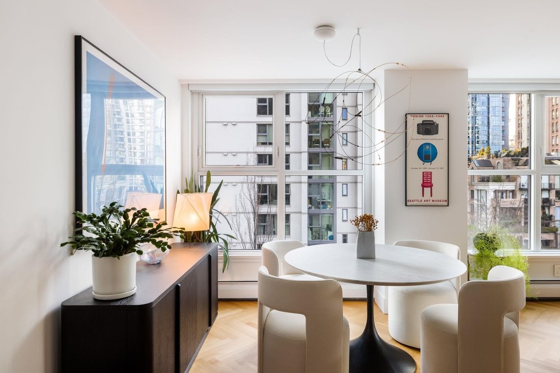 Condo in Vancouver, British Columbia, Canada 4 - 18304359