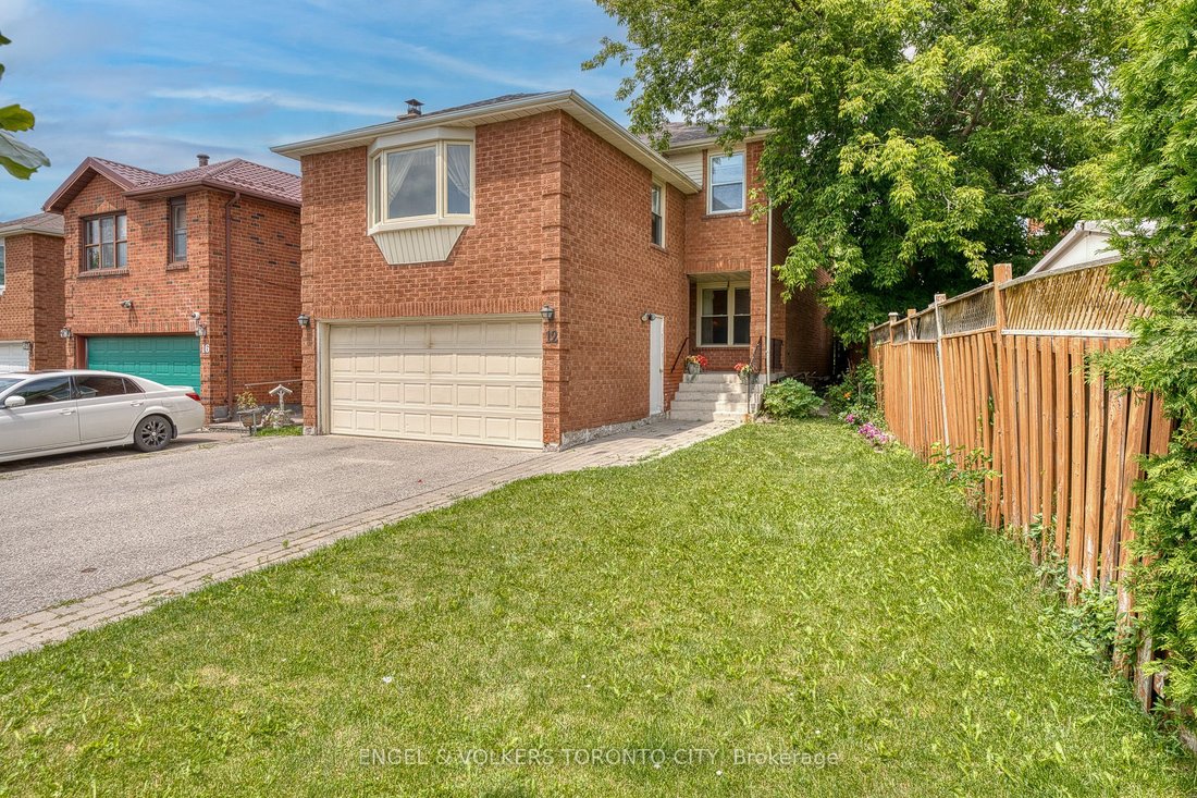 House in Vaughan, Ontario, Canada 3 - 18304327