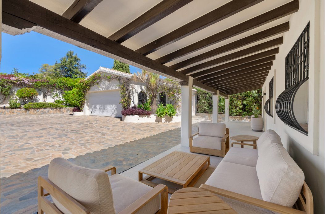 Villa in Marbella, Andalusia, Spain 5 - 18304211
