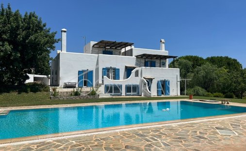 Villa a Rafina, Attica, Grecia 1