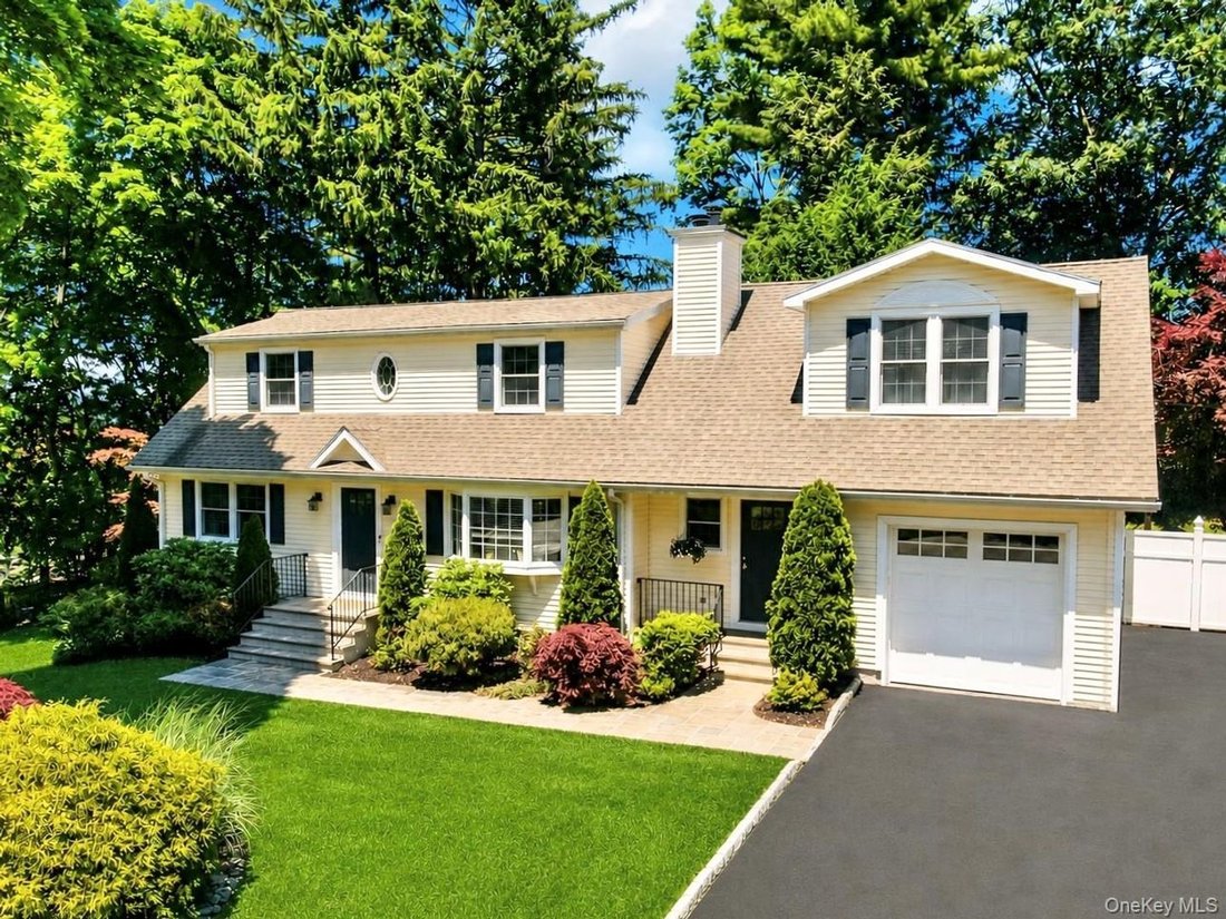 House in Thornwood, New York, United States 3 - 18148947