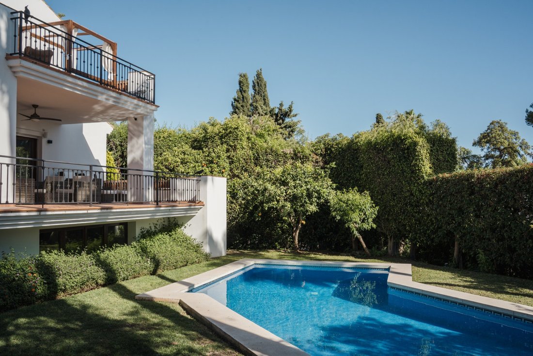 Villa in Marbella, Andalusia, Spain 1 - 18304212