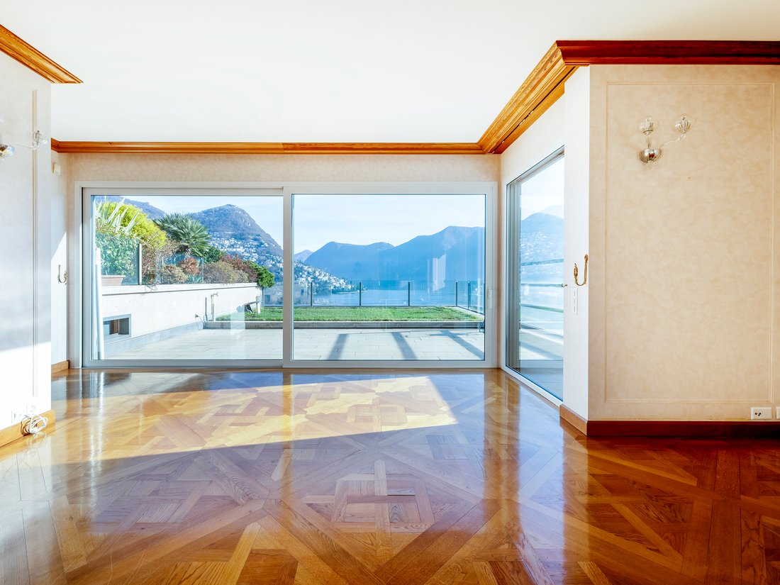 Penthouse in Lugano, Ticino, Switzerland 4 - 18305256