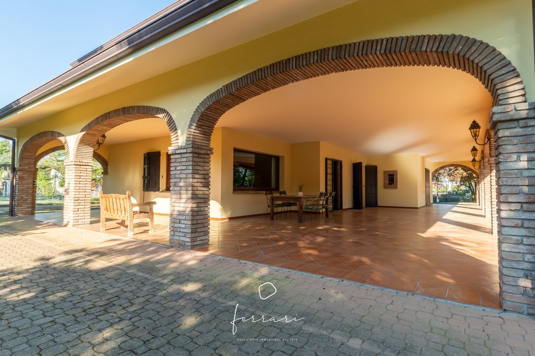 Villa in Castelnuovo Rangone, Emilia-Romagna, Italy 5 - 18305203