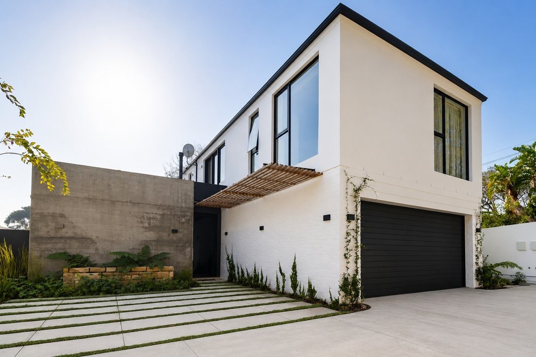 Townhouse in Kenilworth, Claremont, Cape Town 1 - 18305186