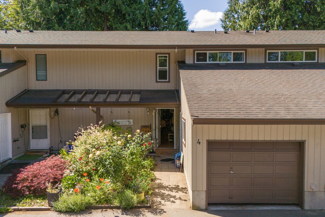 House in Langley City, British Columbia, Canada 3 - 18305280