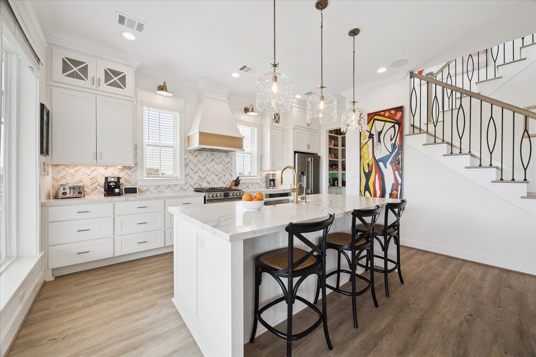 House in Galveston, Texas, United States 3 - 16233296