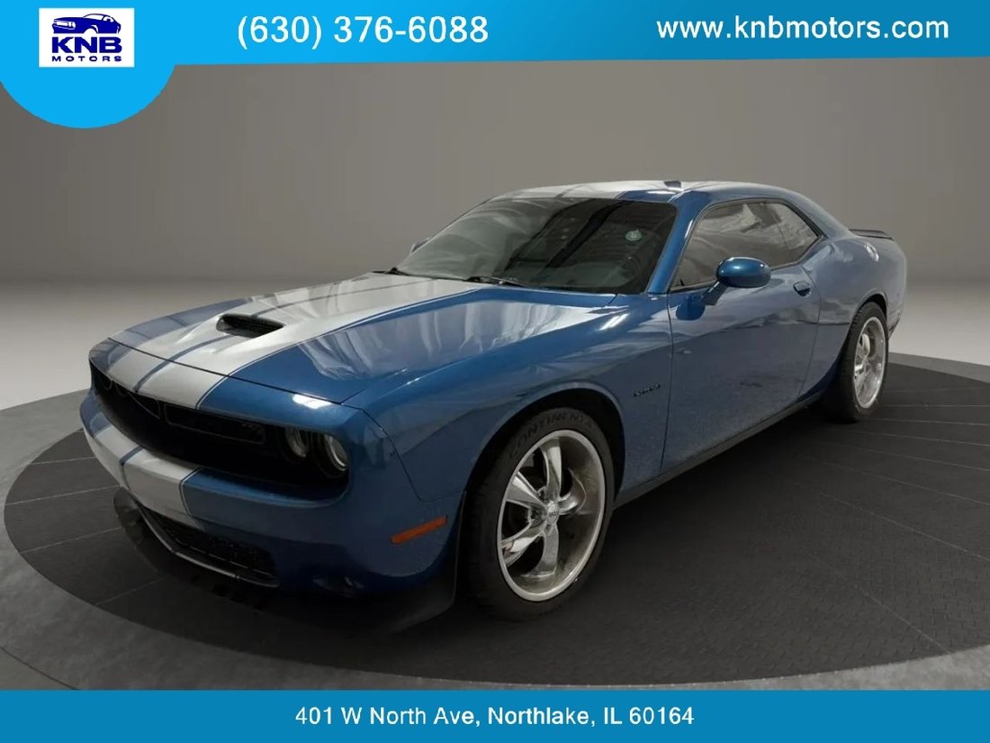 Coupe in Northlake, IL, United States 1 - 18305056
