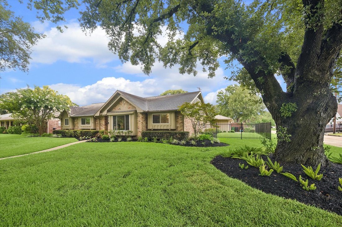 House in Houston, Texas, United States 3 - 18224478