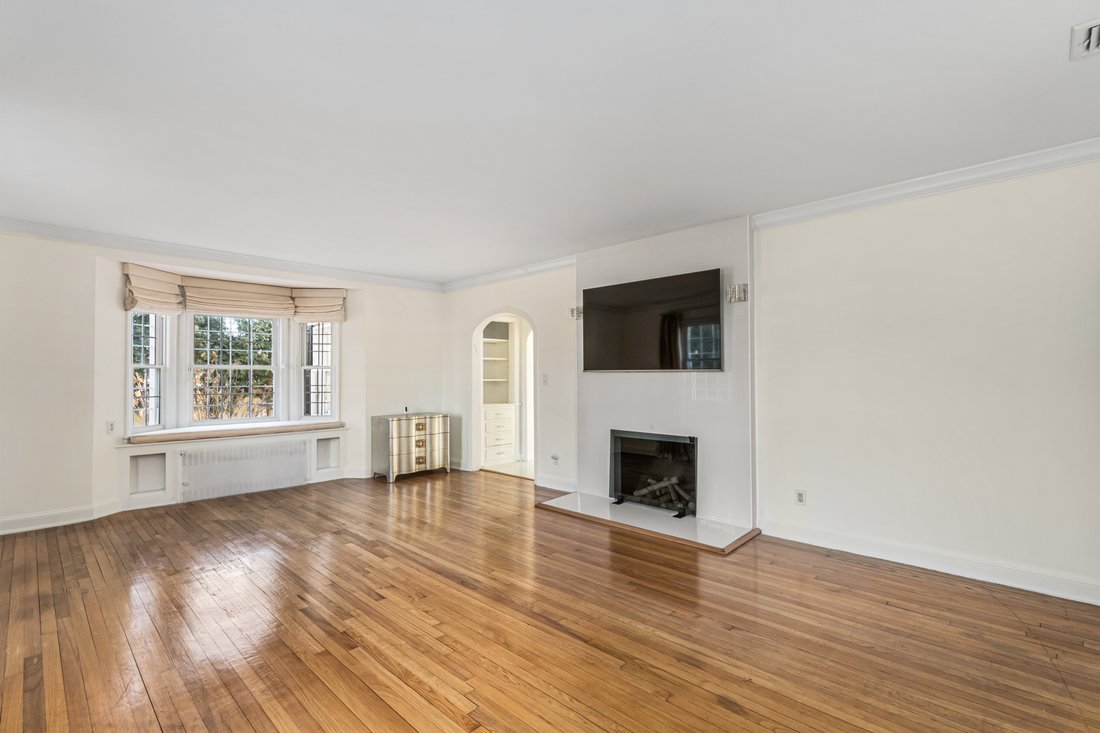 Glen Cove, New York, United States 3 - 18305287