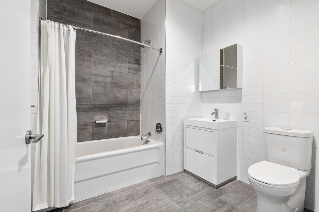 Apartment in New York, New York, United States 5 - 18305173