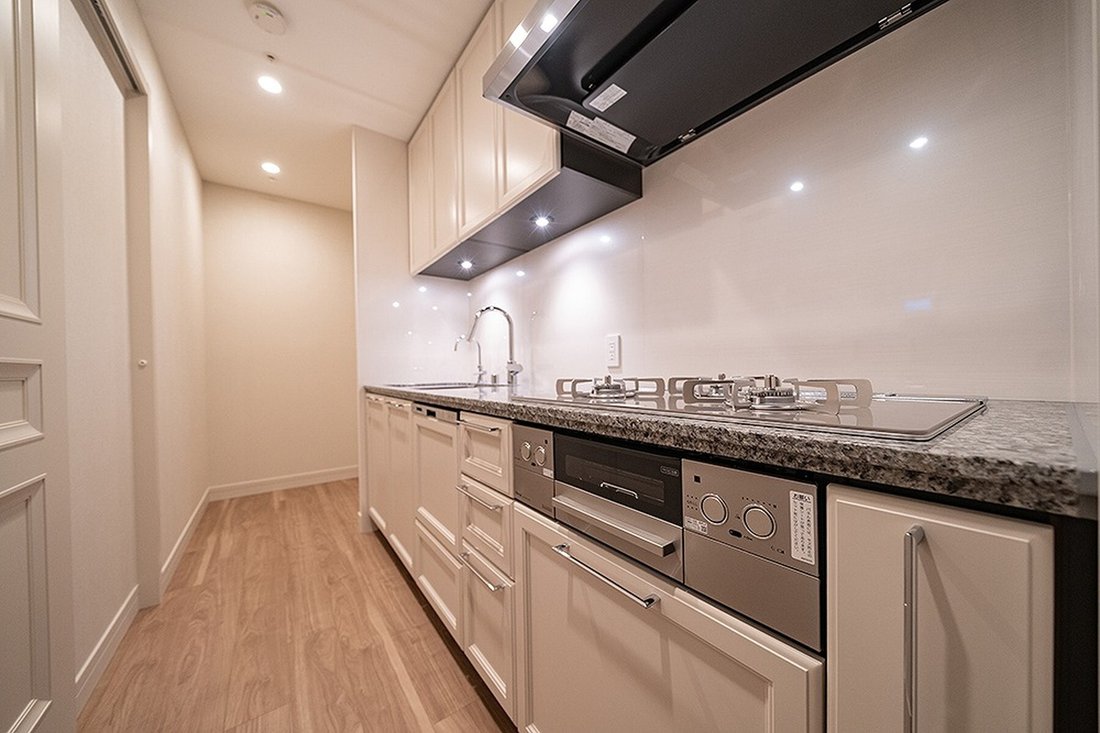Condo in Osaka, Osaka, Japan 5 - 18305314