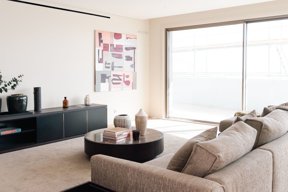 Apartment in Mafamude e Vilar do Paraiso, Porto District, Portugal 1 - 18305304