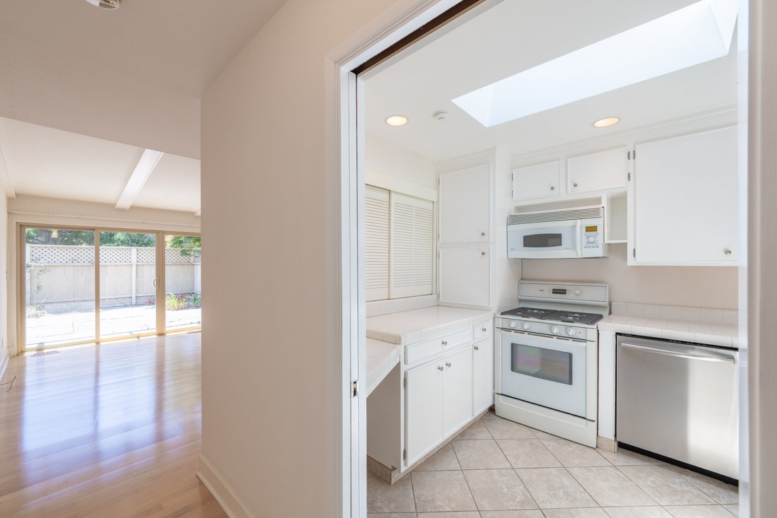 Condo in Carmel-by-the-Sea, California, United States 3 - 18305141