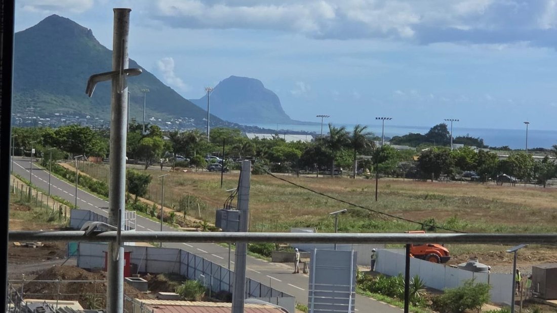 Apartment in Flic en Flac, Rivière Noire District, Mauritius 4 - 18305086