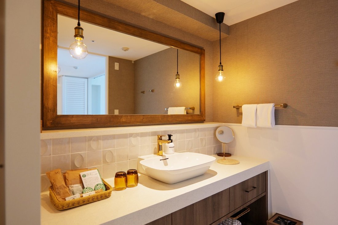 Condo in Tomigusuku, Okinawa, Japan 4 - 18305313