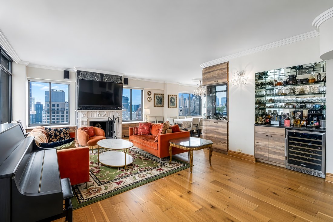 Condo in New York, New York, United States 3 - 18305164