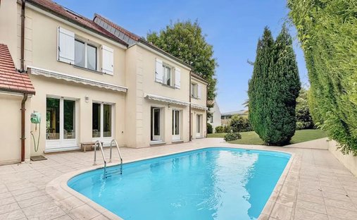 Casa a Fourqueux, Saint-Germain-en-Laye, Francia 1