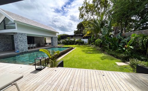 House in Grand Baie, Rivière du Rempart District, Mauritius 1