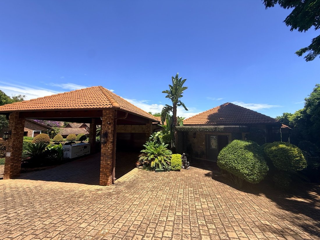 House in Mbombela, Mpumalanga, South Africa 1 - 18305089