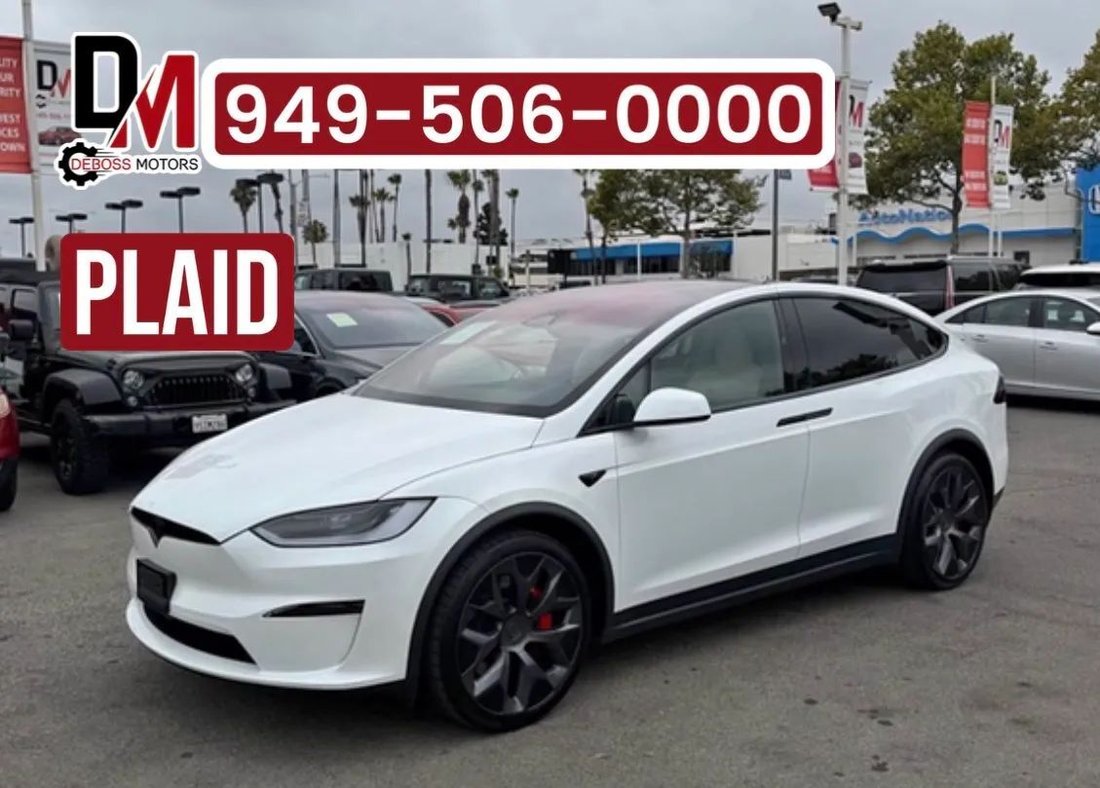 Suv in Costa Mesa, CA, United States 1 - 18304855