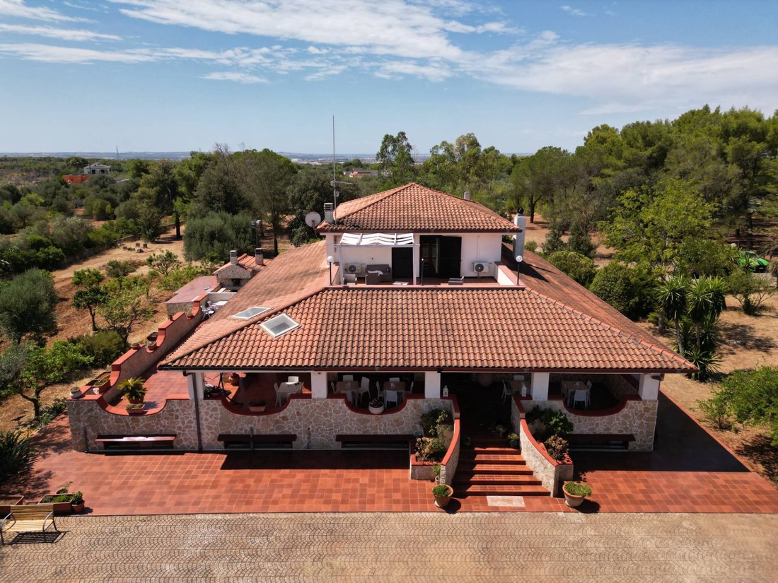 Farm Ranch in Grottaglie, Apulia, Italy 1 - 18305155