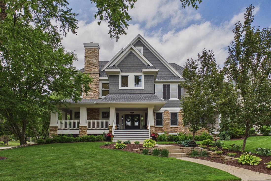 House in Woodbury, Minnesota, United States 1 - 18090520