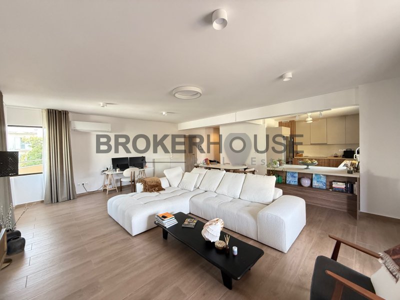 Apartment in North Athens, Attica, Greece 3 - 18305125