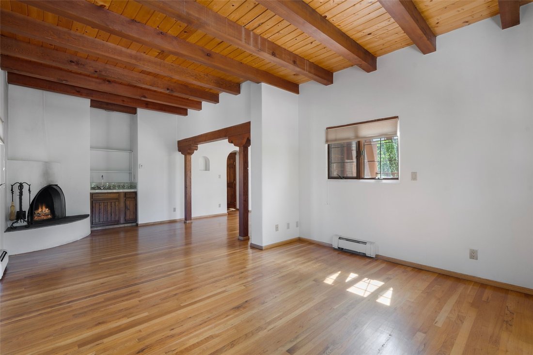 Condo in Santa Fe, New Mexico, United States 5 - 18305152