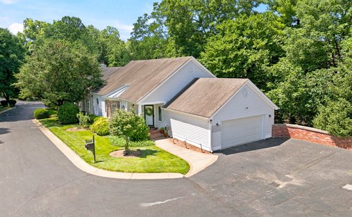 Condo in Watterson Park, Kentucky, United States 1
