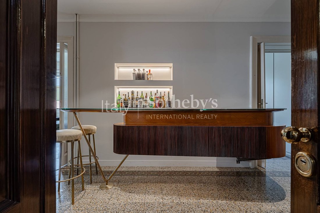 Apartment in Independence - Queen Giovanna, Milan, Italy 2 - 18305368