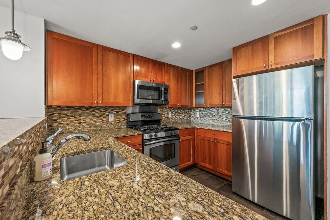 Condo in Hoboken, New Jersey, United States 4 - 18305144