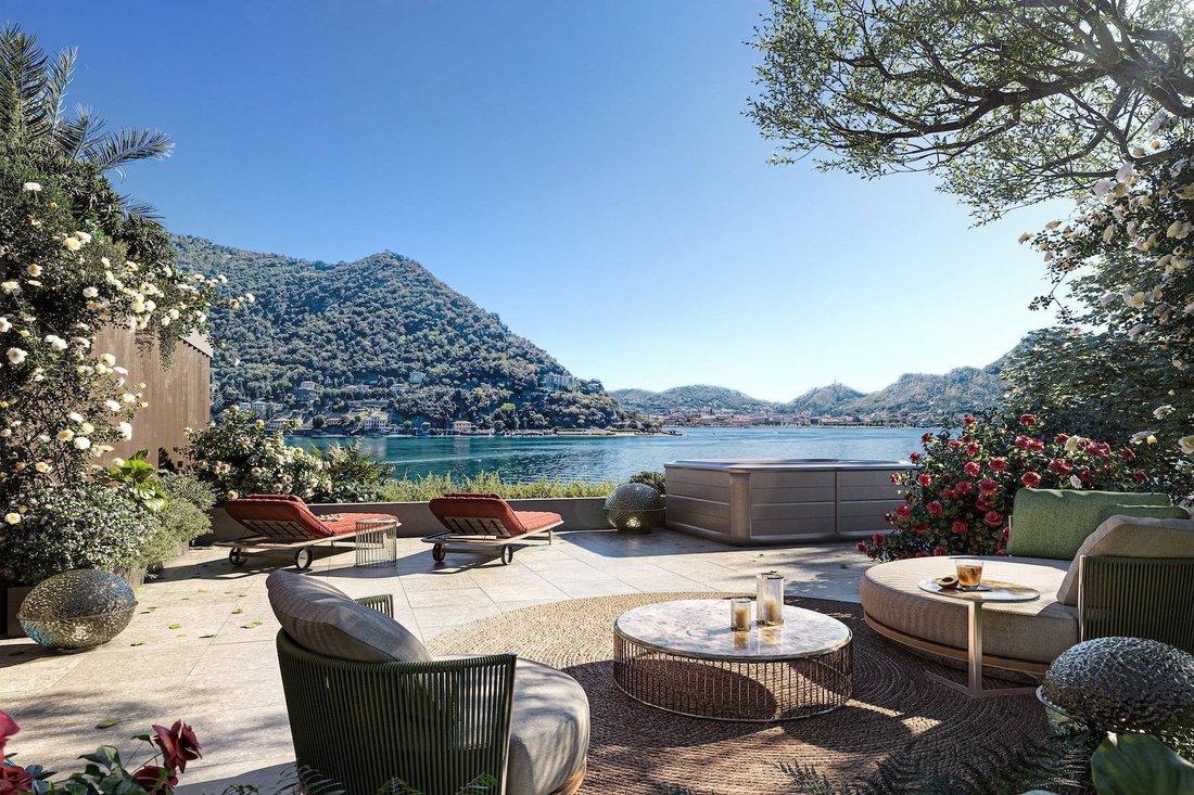 Apartment in Sagnino-Tavernola-Monte Olimpino, Como, Lombardy 1 - 18305387