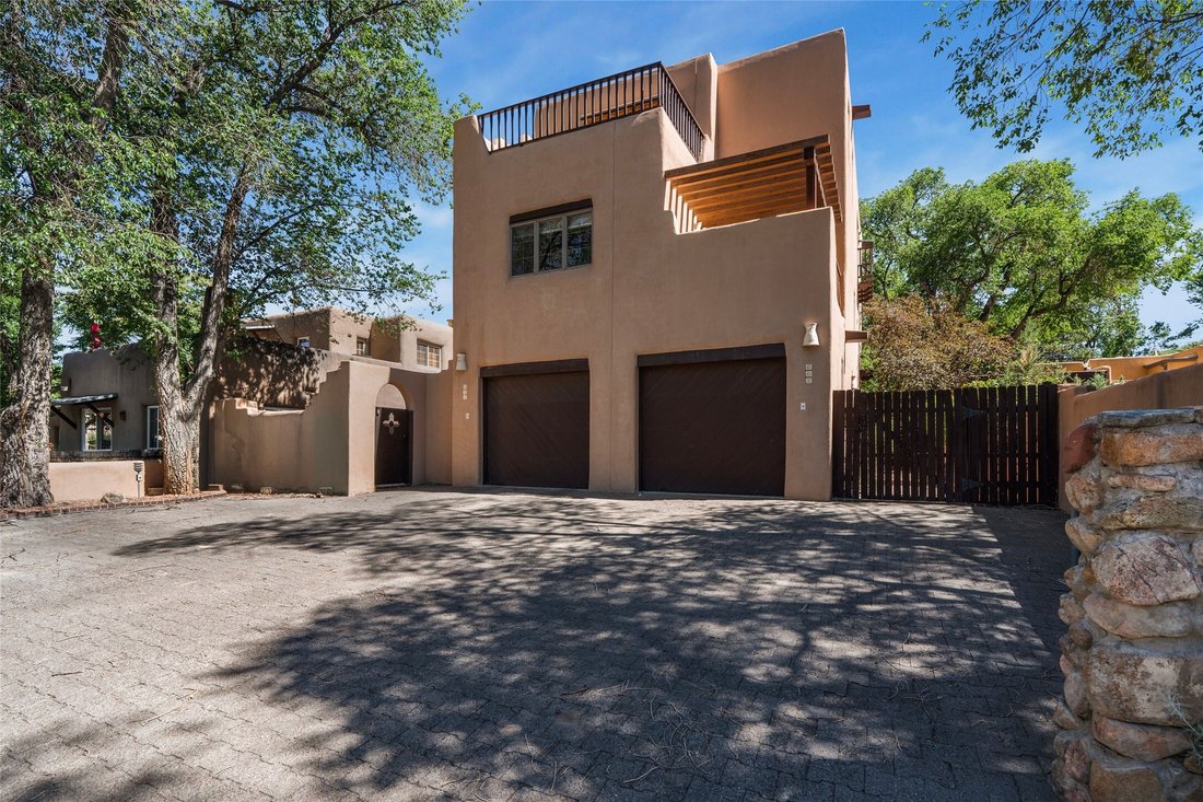 Condo in Santa Fe, New Mexico, United States 1 - 18305152